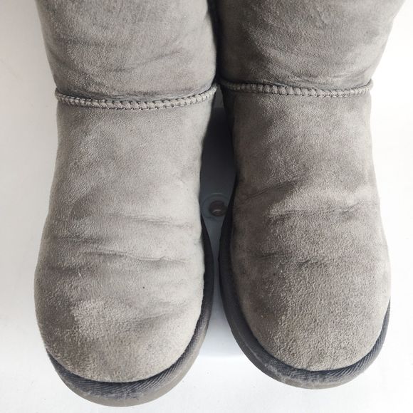 UGG Gray Bailey Bow II- Sz 8 - Picture 7 of 13
